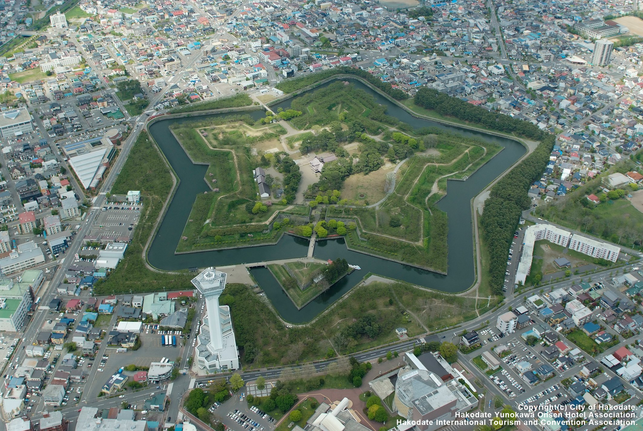 五稜郭公園 | 北海道バス株式会社 札幌と函館・釧路・帯広・北見間の